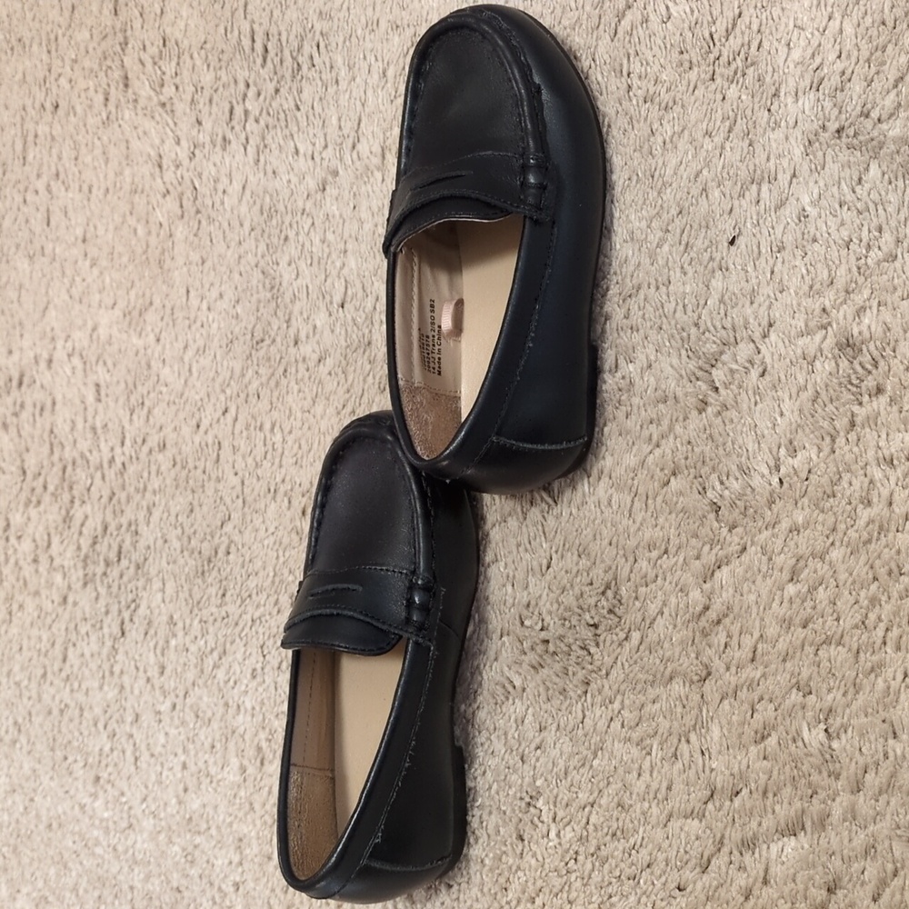 Janie Jack black size 8 loafers. Dress shoes - Picture 6 of 7